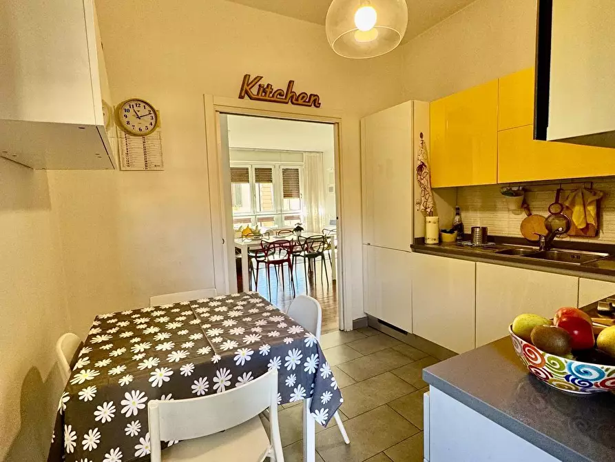 Immagine 5 di Appartamento in vendita  a Firenze