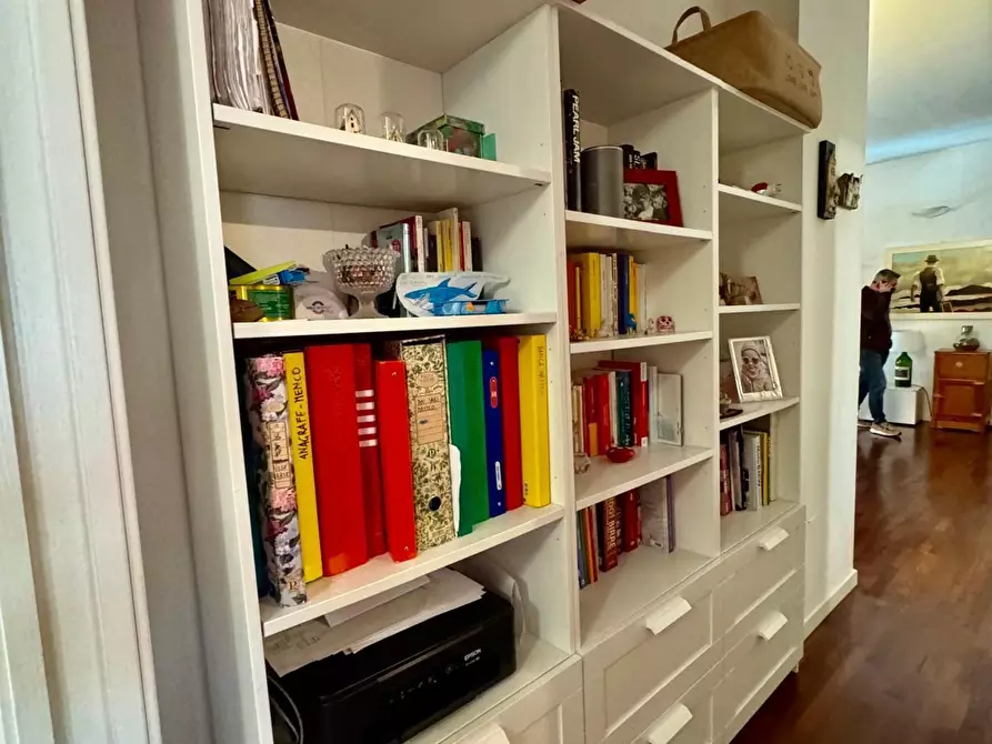 Immagine 17 di Appartamento in vendita  a Firenze