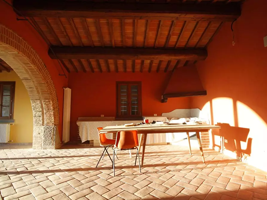 Immagine 28 di Casa colonica in vendita  a Vinci