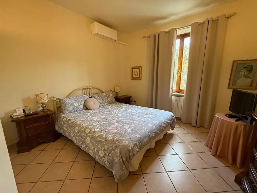 Immagine 11 di Appartamento in vendita  a Certaldo