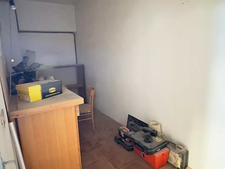 Immagine 11 di Attività artigianale in vendita  a Ponsacco