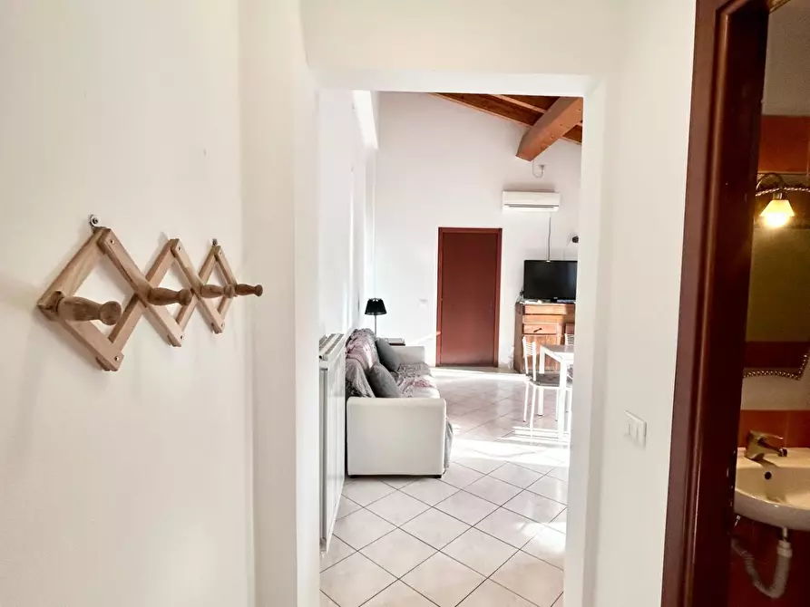 Immagine 6 di Villetta a schiera in affitto  a Pisa