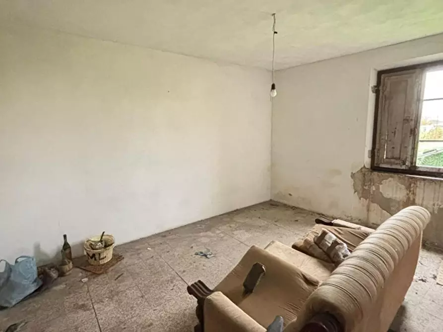 Immagine 10 di Terratetto in vendita  a Pescia