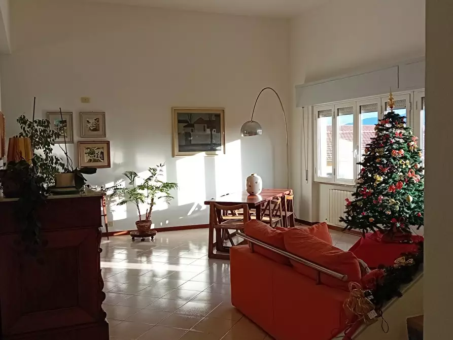 Immagine 1 di Appartamento in vendita  a Pisa