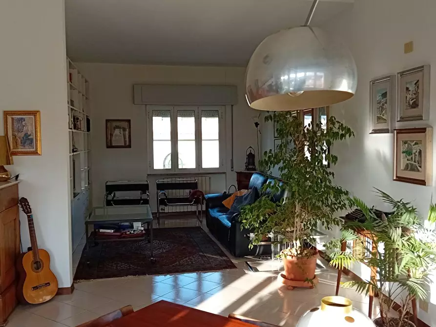 Immagine 9 di Appartamento in vendita  a Pisa