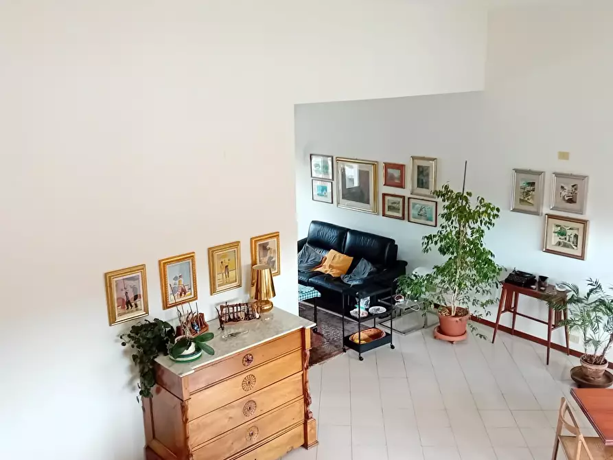 Immagine 13 di Appartamento in vendita  a Pisa