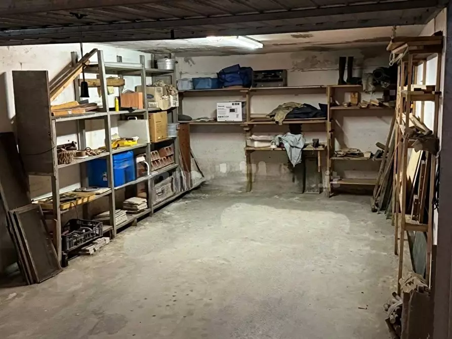 Immagine 20 di Villetta a schiera in vendita  a Massa