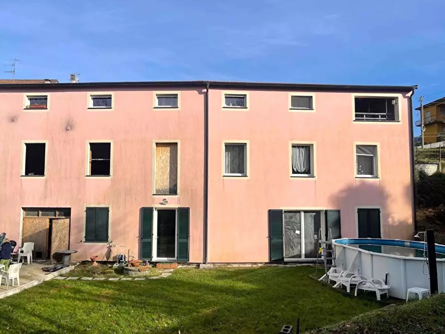 Immagine 34 di Casa semindipendente in vendita  a Beverino