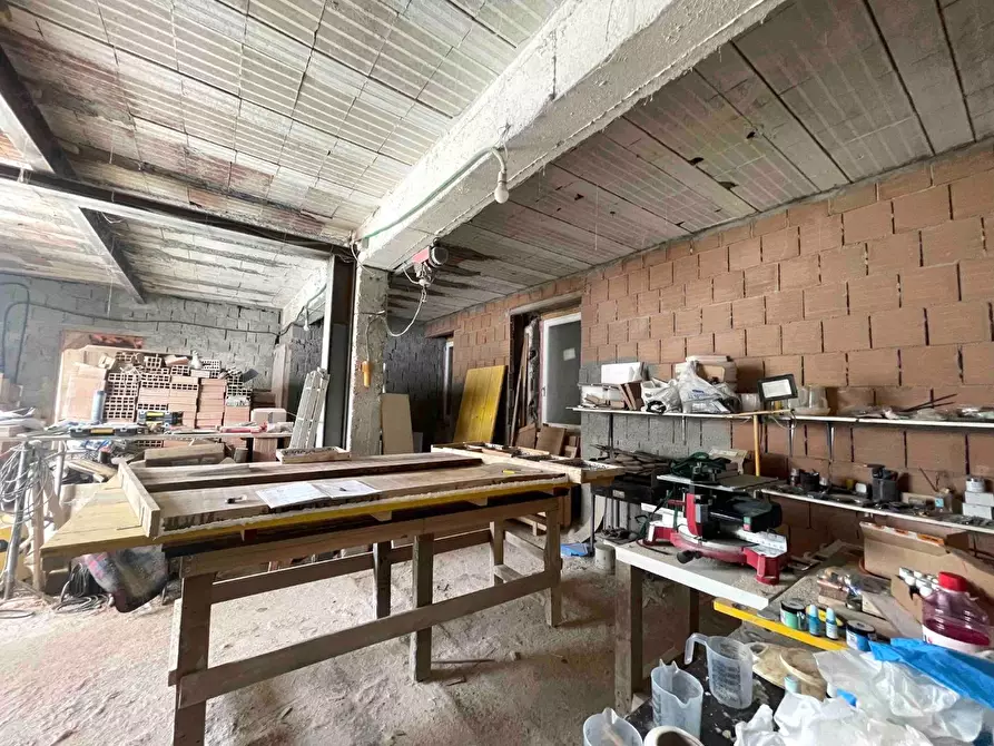 Immagine 31 di Casa semindipendente in vendita  a Beverino