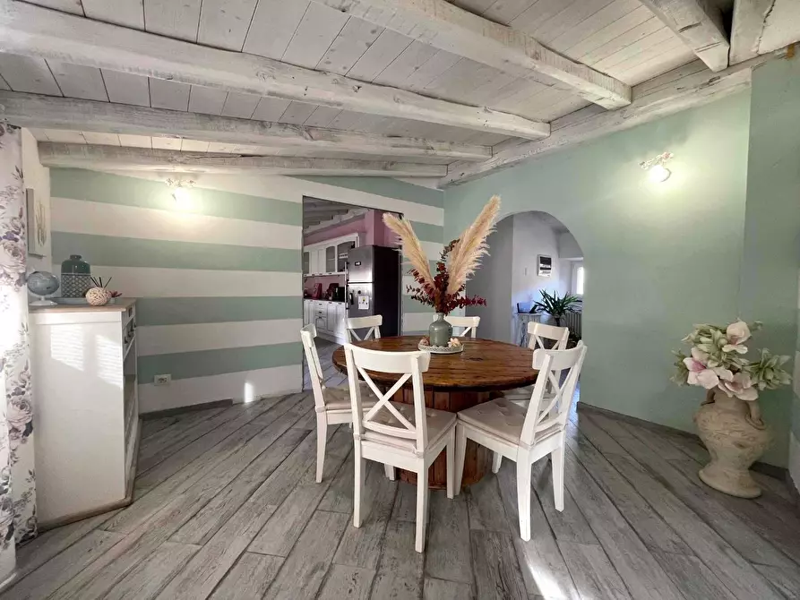 Immagine 4 di Casa semindipendente in vendita  a Beverino