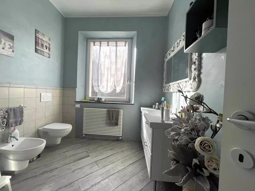 Immagine 22 di Casa semindipendente in vendita  a Beverino