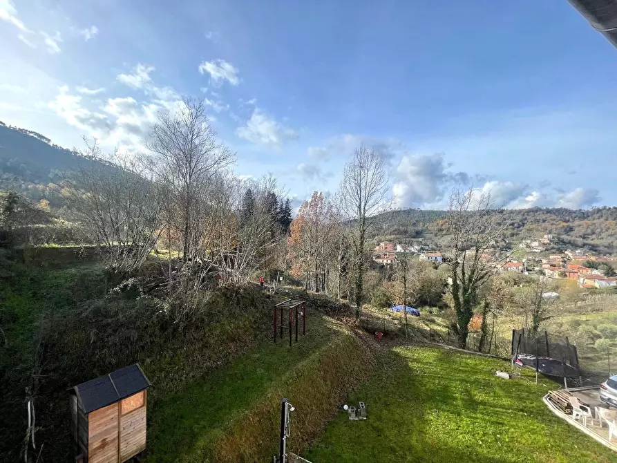 Immagine 35 di Casa semindipendente in vendita  a Beverino