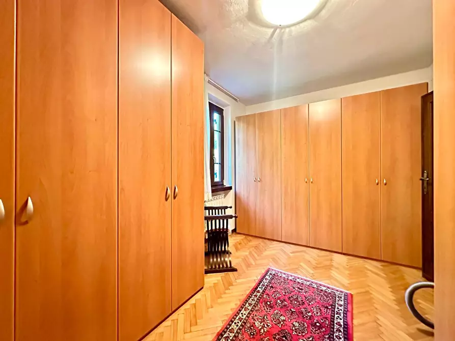 Immagine 31 di Villa in vendita  a Camaiore