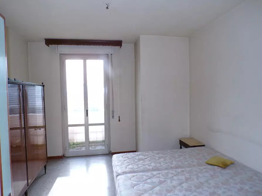 Immagine 19 di Appartamento in vendita  a Pisa