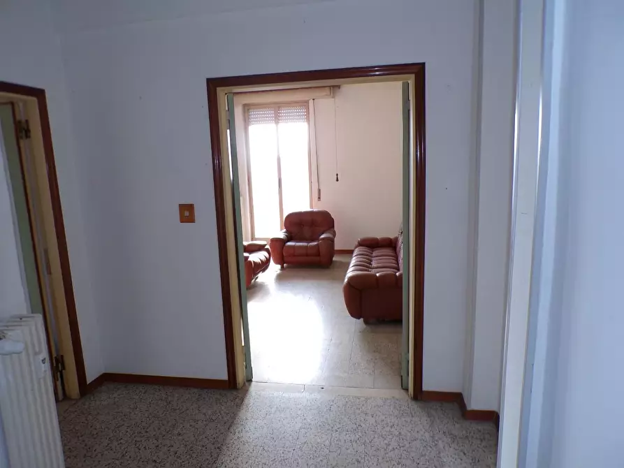 Immagine 5 di Appartamento in vendita  a Pisa