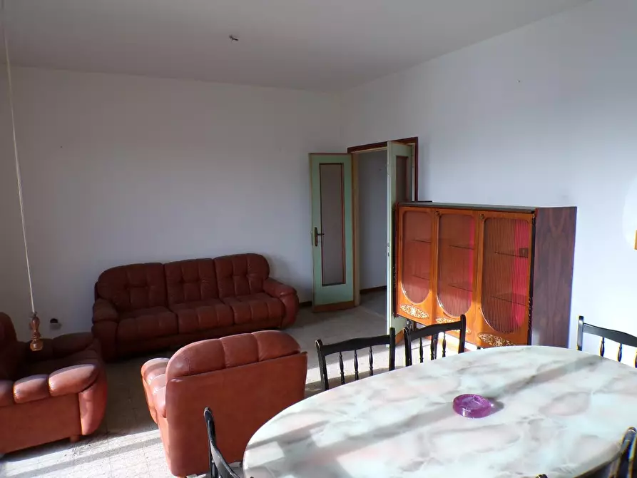 Immagine 10 di Appartamento in vendita  a Pisa