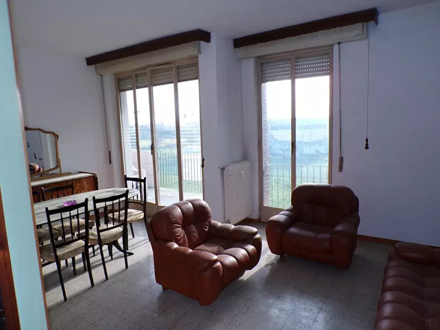 Immagine 7 di Appartamento in vendita  a Pisa