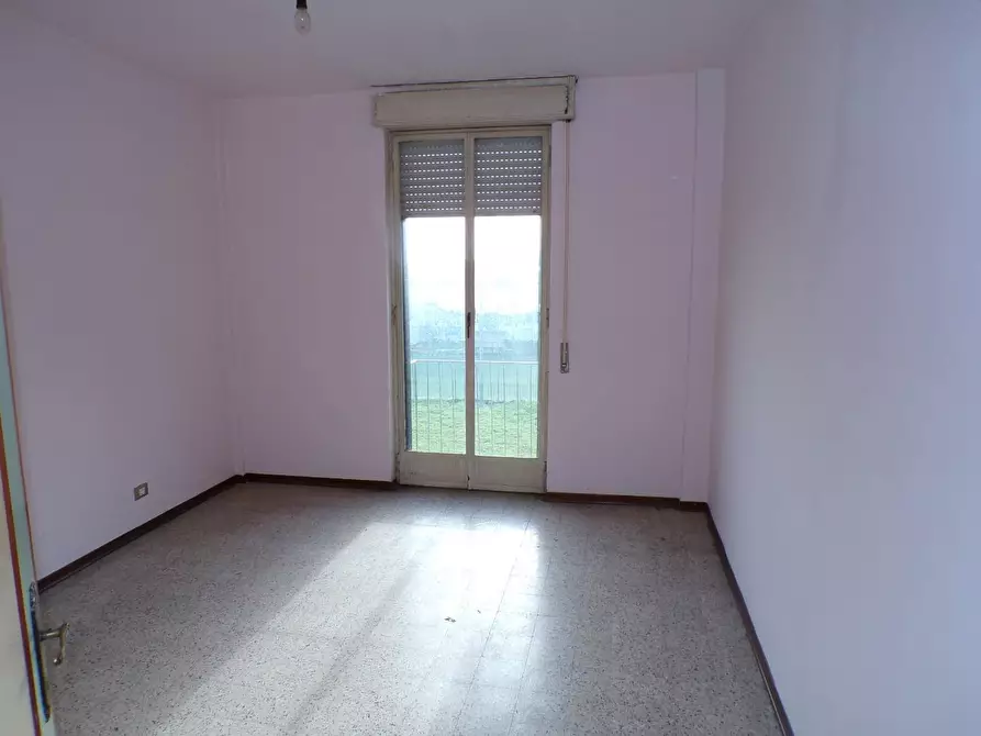 Immagine 22 di Appartamento in vendita  a Pisa