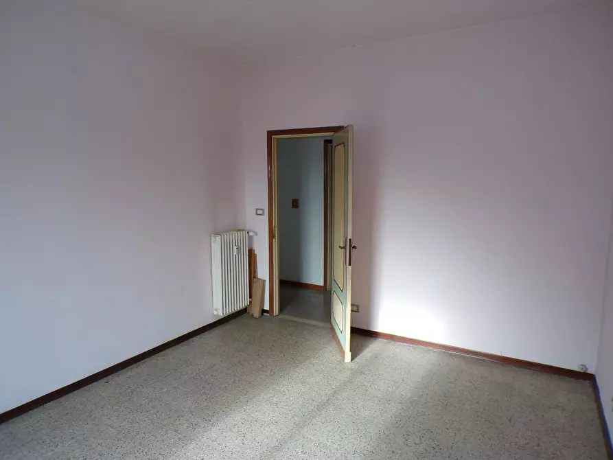 Immagine 24 di Appartamento in vendita  a Pisa