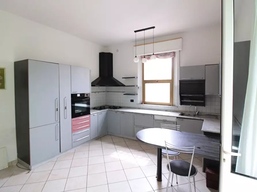 Immagine 21 di Villa in vendita  a Casciana Terme Lari