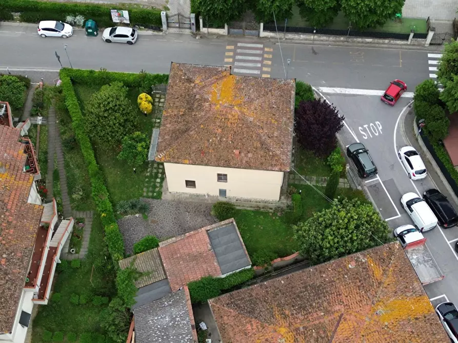 Immagine 6 di Villa in vendita  a Casciana Terme Lari