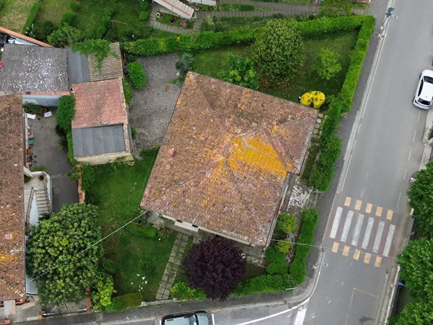 Immagine 4 di Villa in vendita  a Casciana Terme Lari