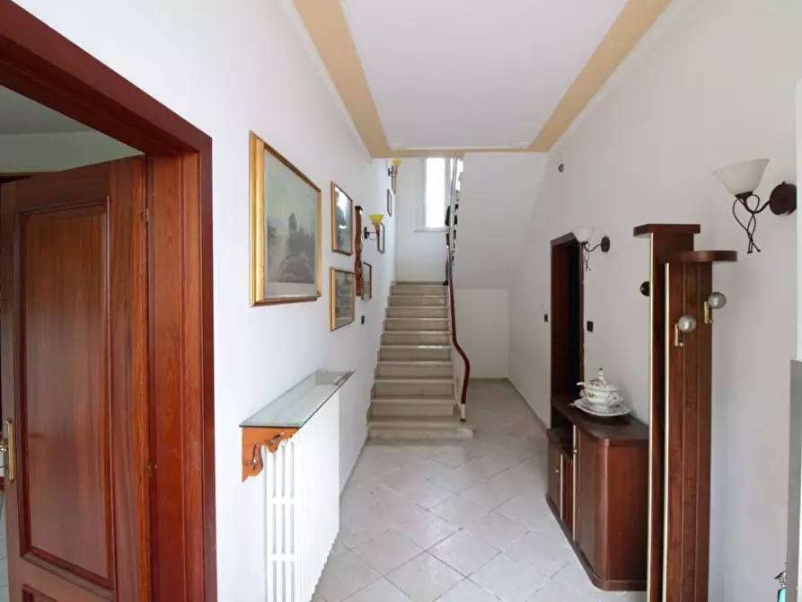 Immagine 15 di Villa in vendita  a Casciana Terme Lari