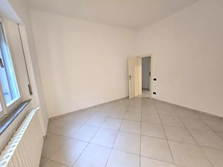 Immagine 5 di Appartamento in vendita  a Colle Di Val D'elsa