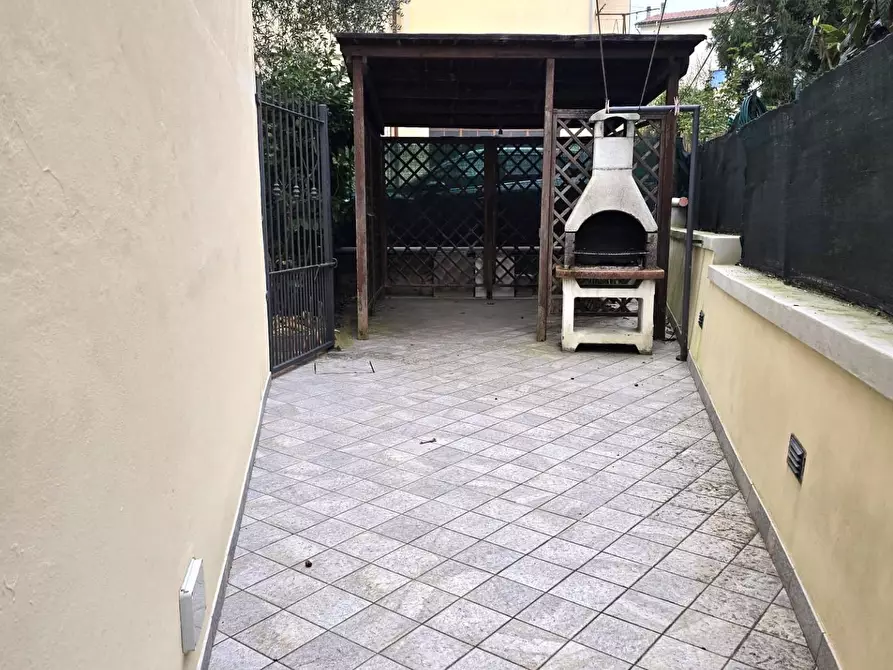 Immagine 14 di Appartamento in vendita  a Colle Di Val D'elsa