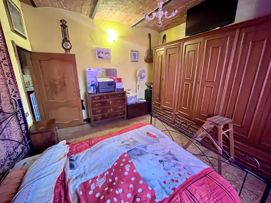 Immagine 13 di Appartamento in vendita  a Asciano