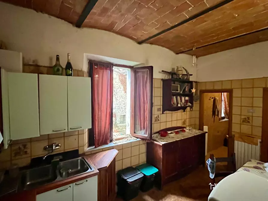 Immagine 6 di Appartamento in vendita  a Asciano