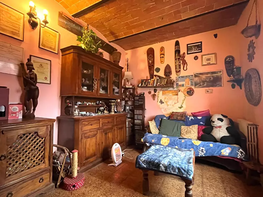 Immagine 1 di Appartamento in vendita  a Asciano