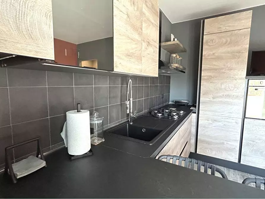 Immagine 7 di Appartamento in vendita  a Ortonovo