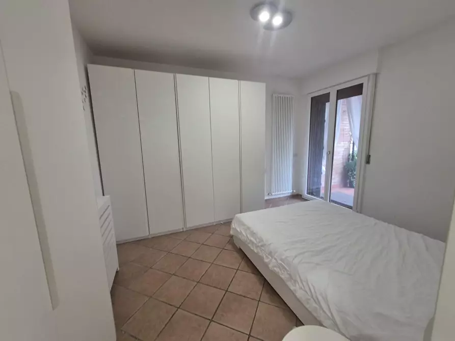 Immagine 14 di Appartamento in vendita  a Siena