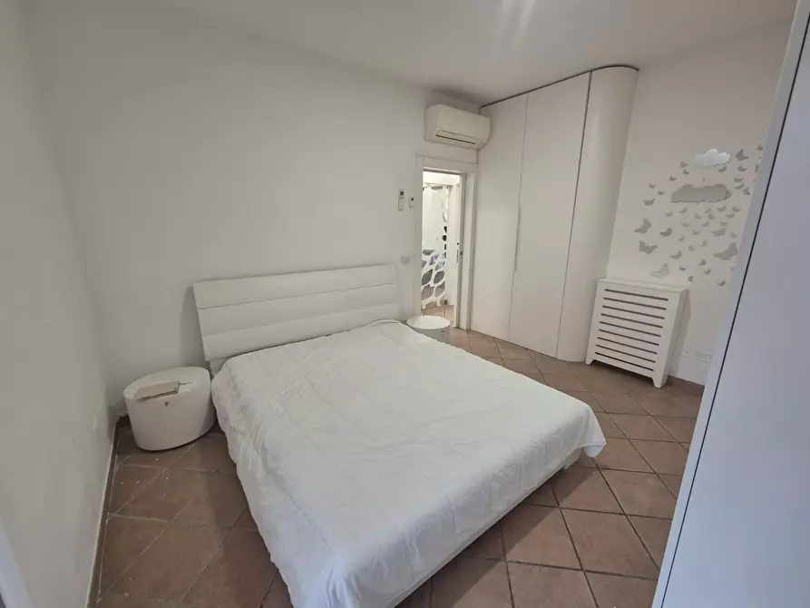 Immagine 13 di Appartamento in vendita  a Siena