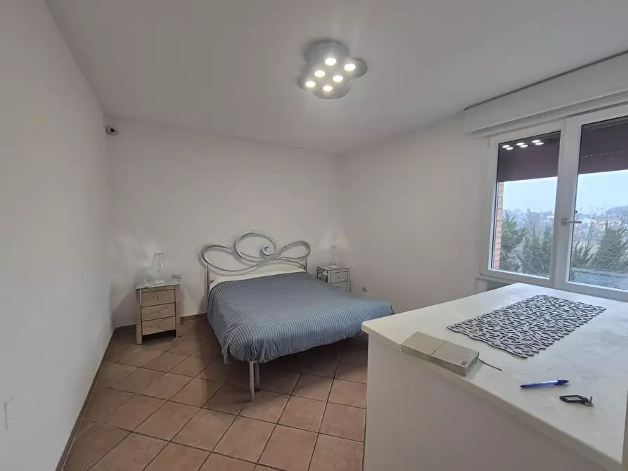 Immagine 18 di Appartamento in vendita  a Siena