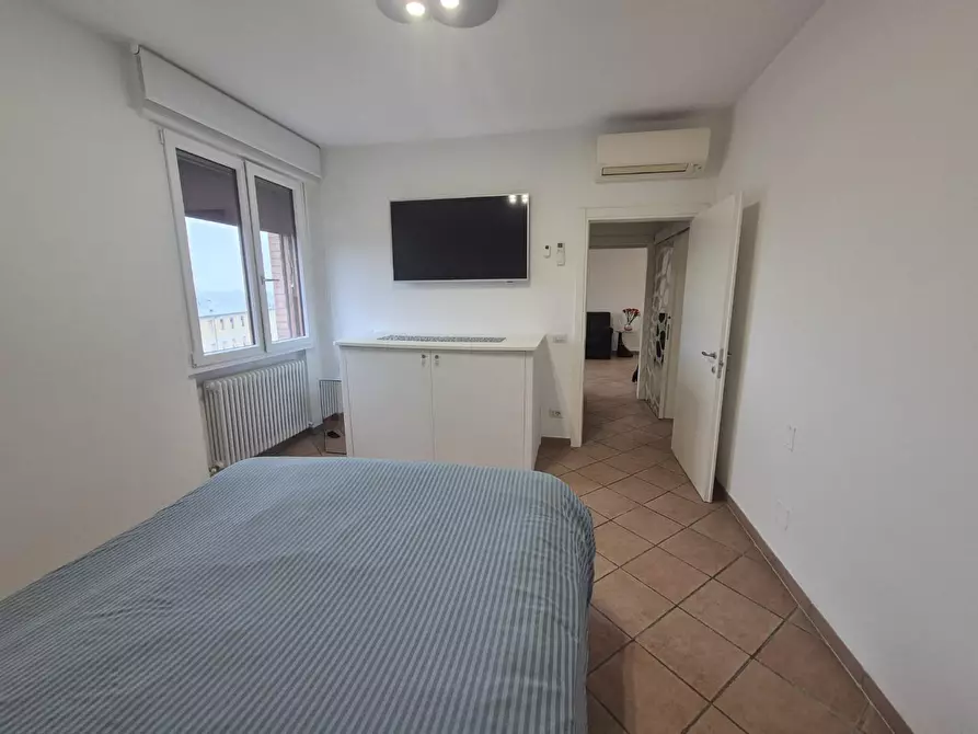 Immagine 15 di Appartamento in vendita  a Siena