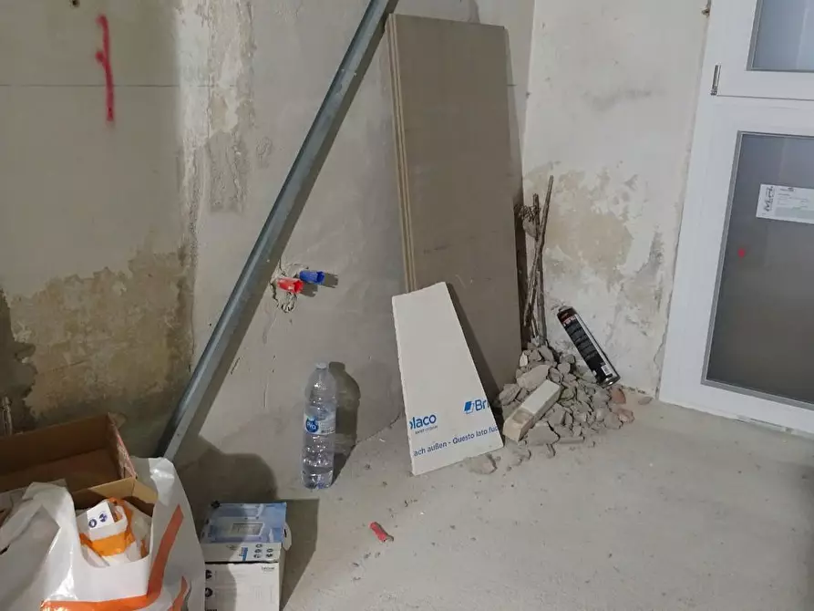 Immagine 28 di Terratetto in vendita  a Cascina