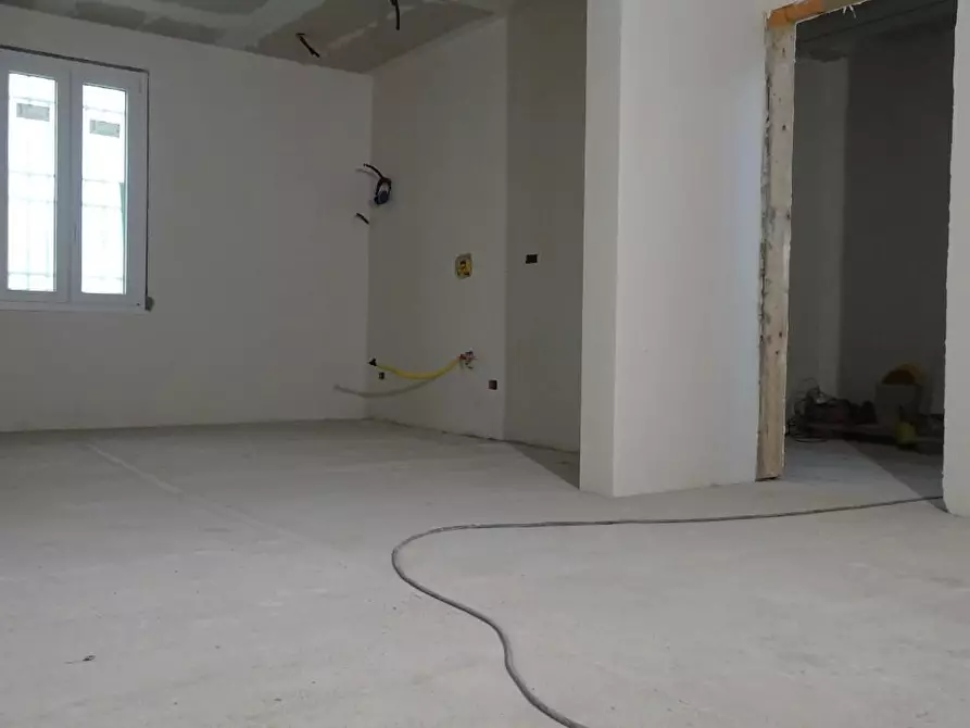 Immagine 19 di Terratetto in vendita  a Cascina