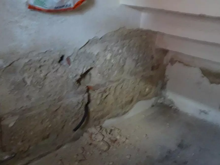 Immagine 31 di Terratetto in vendita  a Cascina