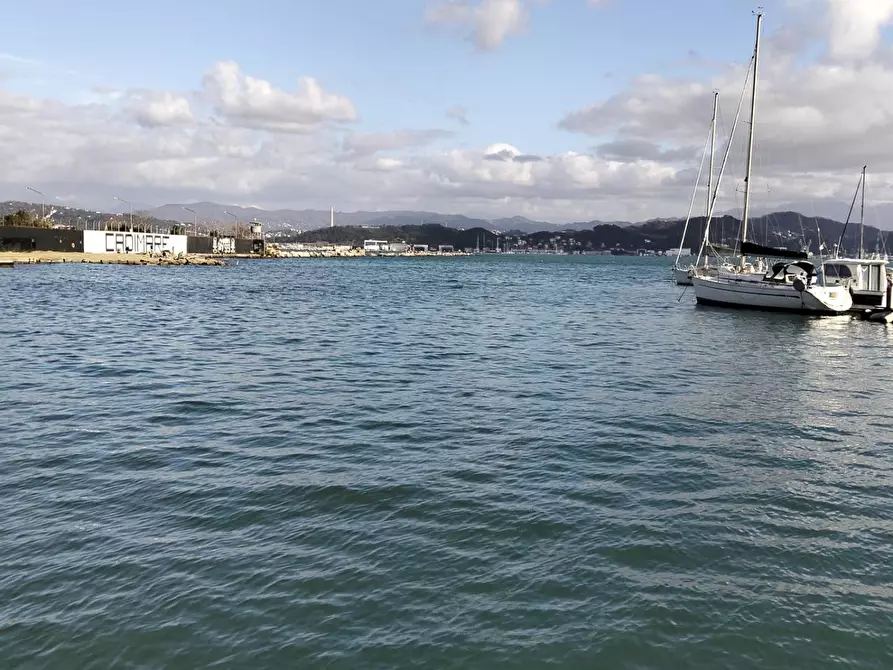 Immagine 7 di Appartamento in vendita  a Portovenere