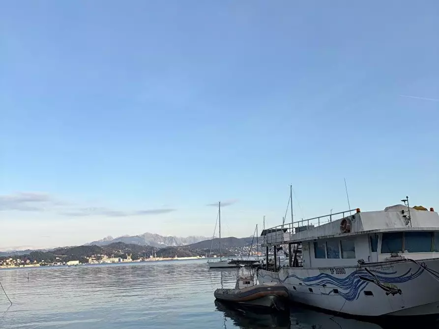 Immagine 1 di Appartamento in vendita  a Portovenere