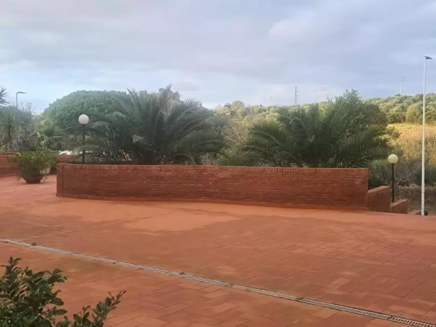 Immagine 31 di Appartamento in vendita  a Livorno