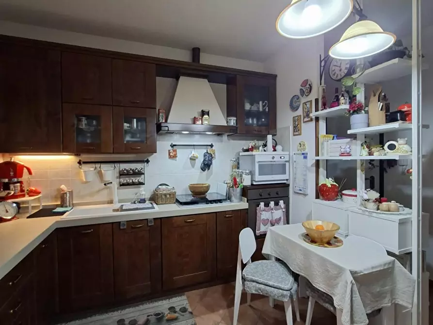 Immagine 8 di Appartamento in vendita  a Collesalvetti