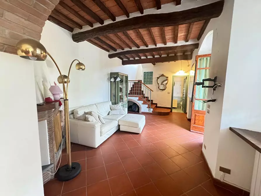 Immagine 8 di Casa bifamiliare in vendita  a Forte Dei Marmi