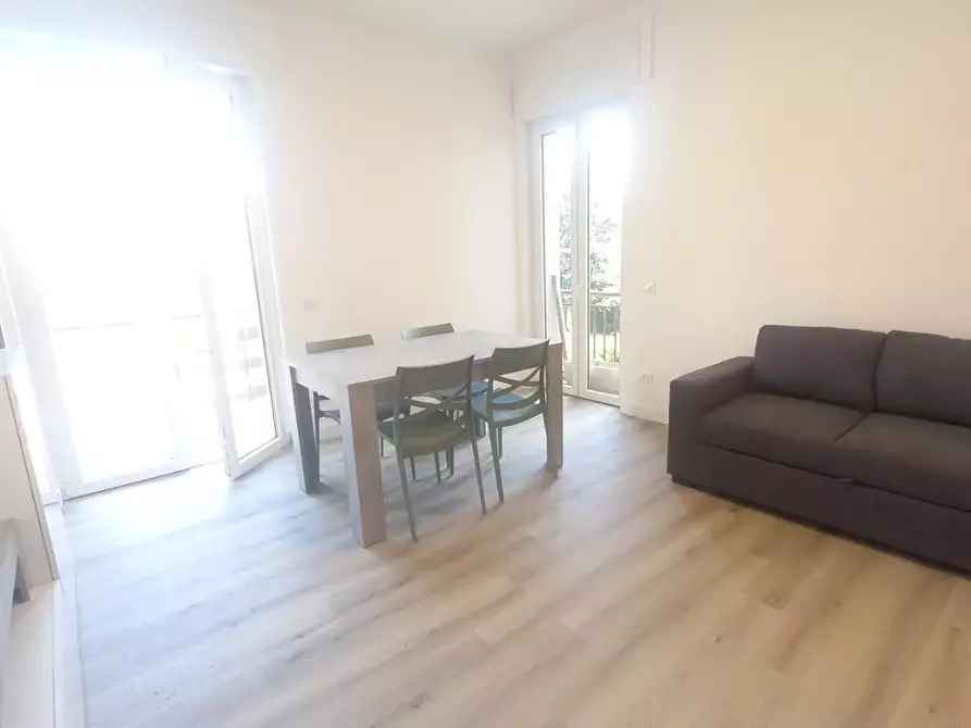 Immagine 2 di Appartamento in affitto  a Camaiore