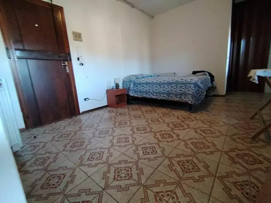 Immagine 3 di Mansarda in vendita  a Massa