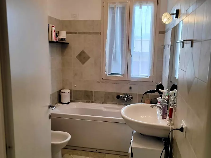 Immagine 9 di Terratetto in vendita  a Viareggio