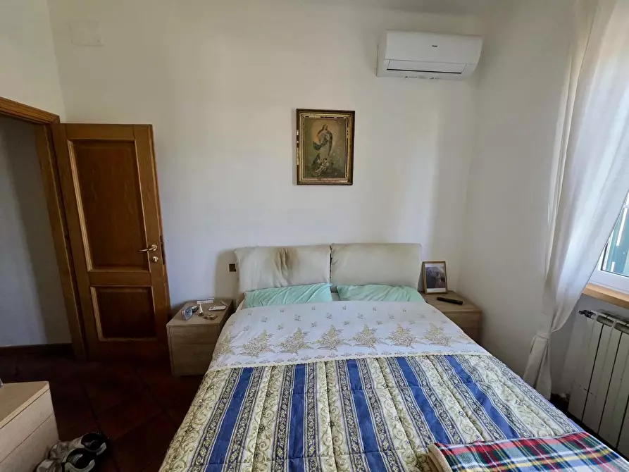 Immagine 15 di Casa semindipendente in vendita  a Pietrasanta