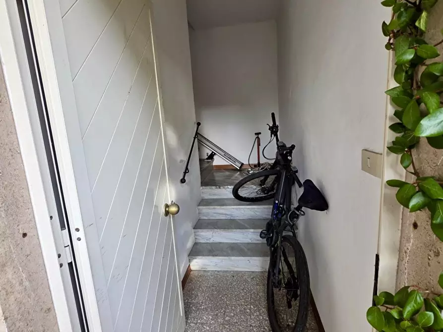 Immagine 27 di Casa semindipendente in vendita  a Pietrasanta